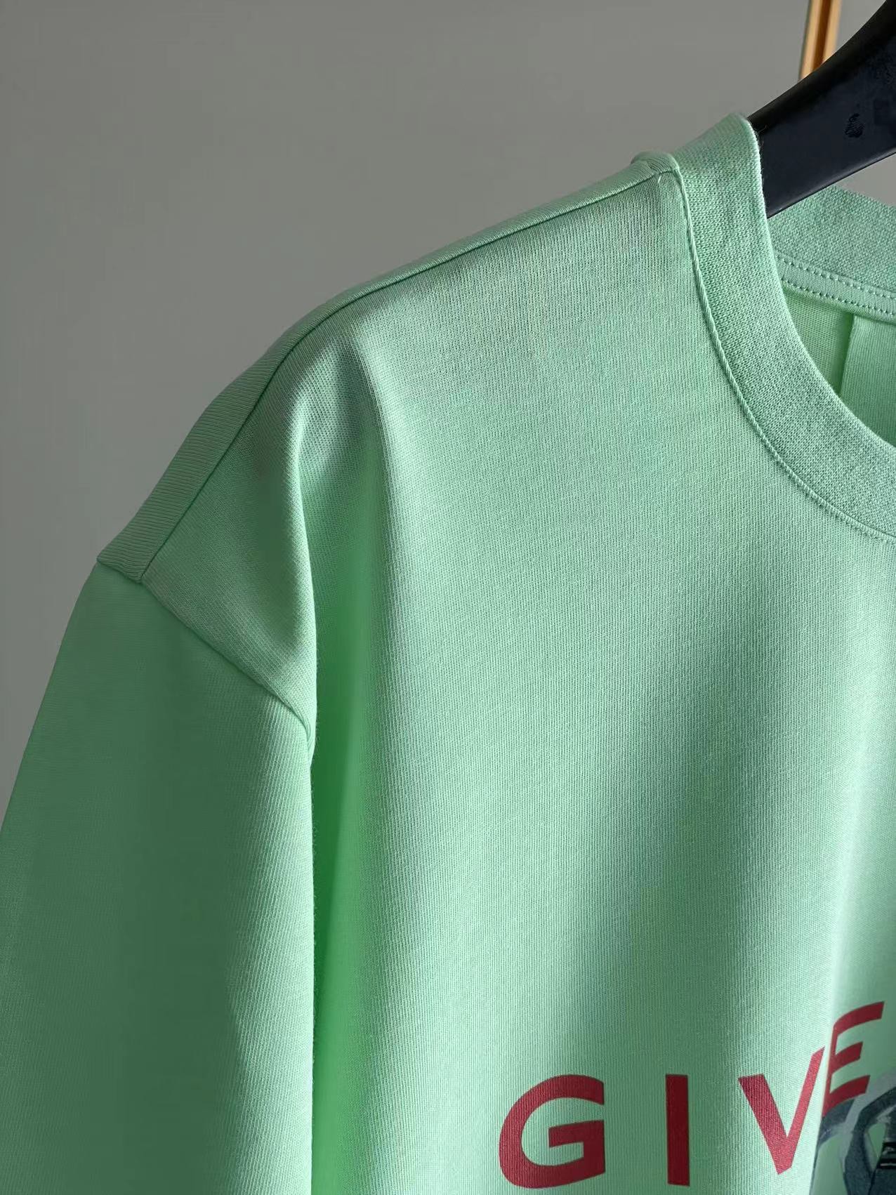 限定セール低価 ジバンシィトートバッグ激安通販 純綿 Tシャツ 半袖 トップス シンプル ロックプリント 大人気 3色可選 グリーン_8