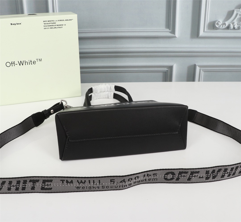 OFFWHITEバッグ オフホワイトＮ級品 シンプル 人気定番豊富な斜め掛けバッグ 持ちバッグ プリント レディース ブラック_4