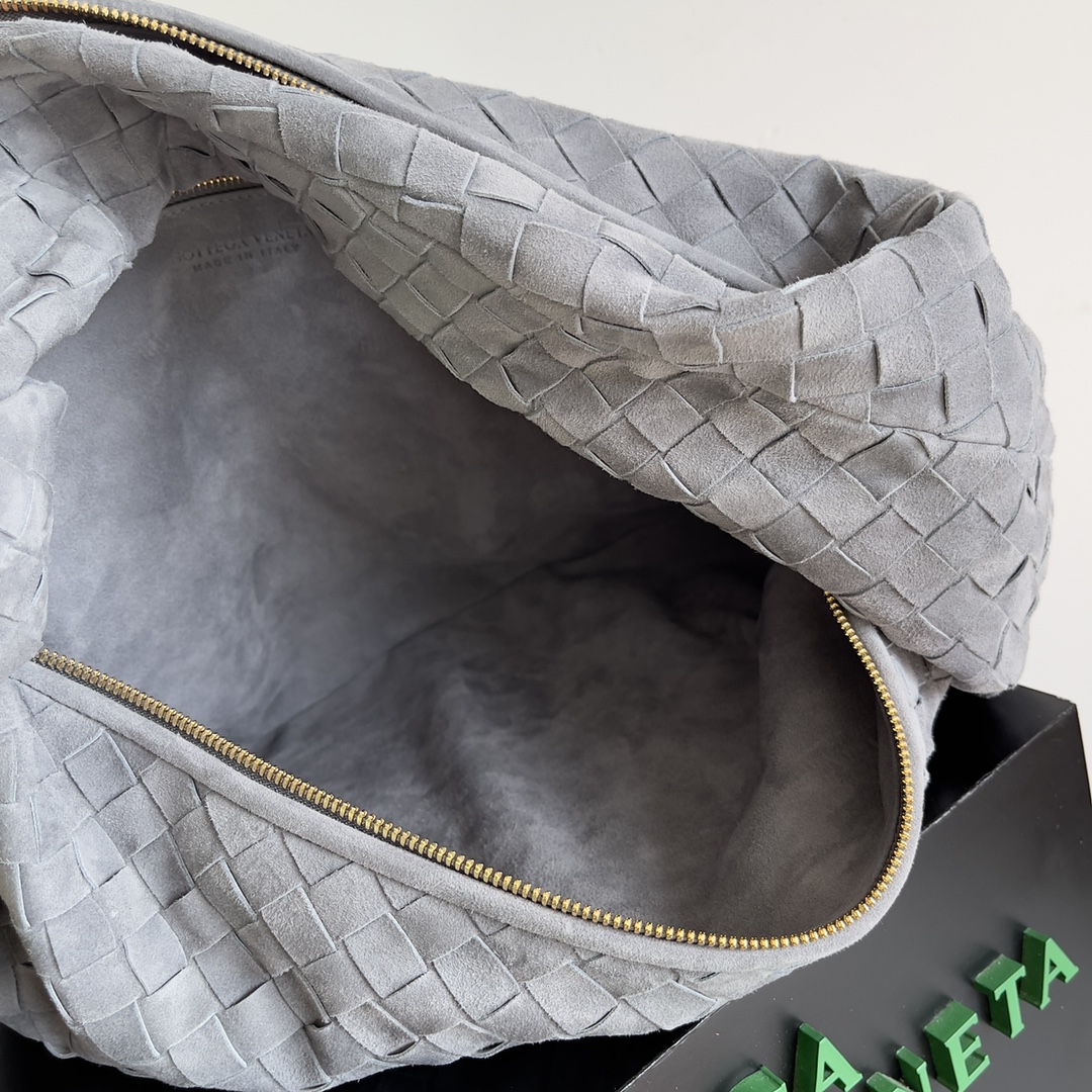 HOT100%新品 ボッテガ バッグ お手入れＮ級品 持ちバッグ 編み込み要素 大容量 ファッション レディース グレイ_9