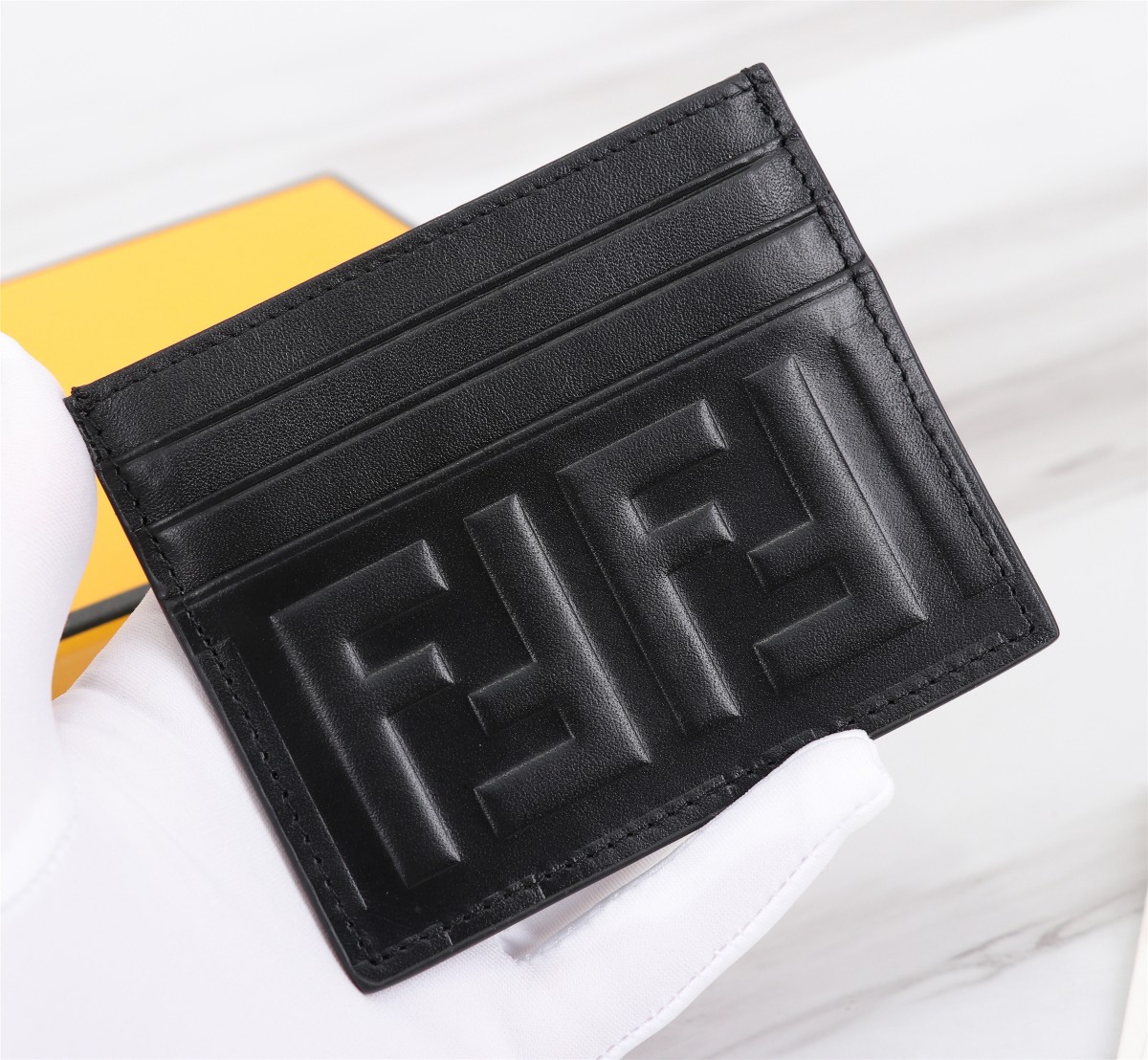 フェンディ財布 ダサいＮ級品 薄型 スリム カード入れ 牛革 レザー  カードケース 磁気防止 人気商品 シンプル ブラック_5