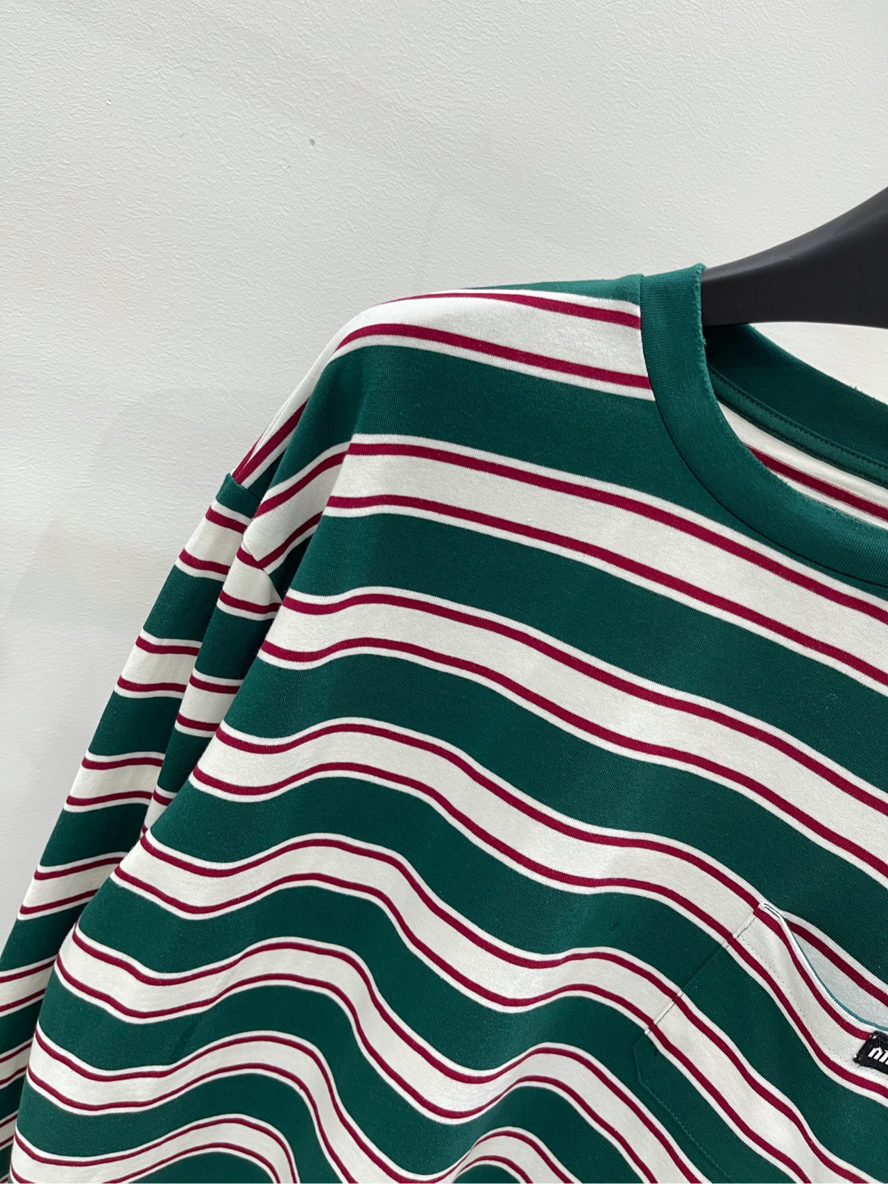 赤字超特価2024 ミュウミュウローロゼＮ級品 Tシャツ トップス 純綿 縞模様 長袖 ファッション グリーン_2