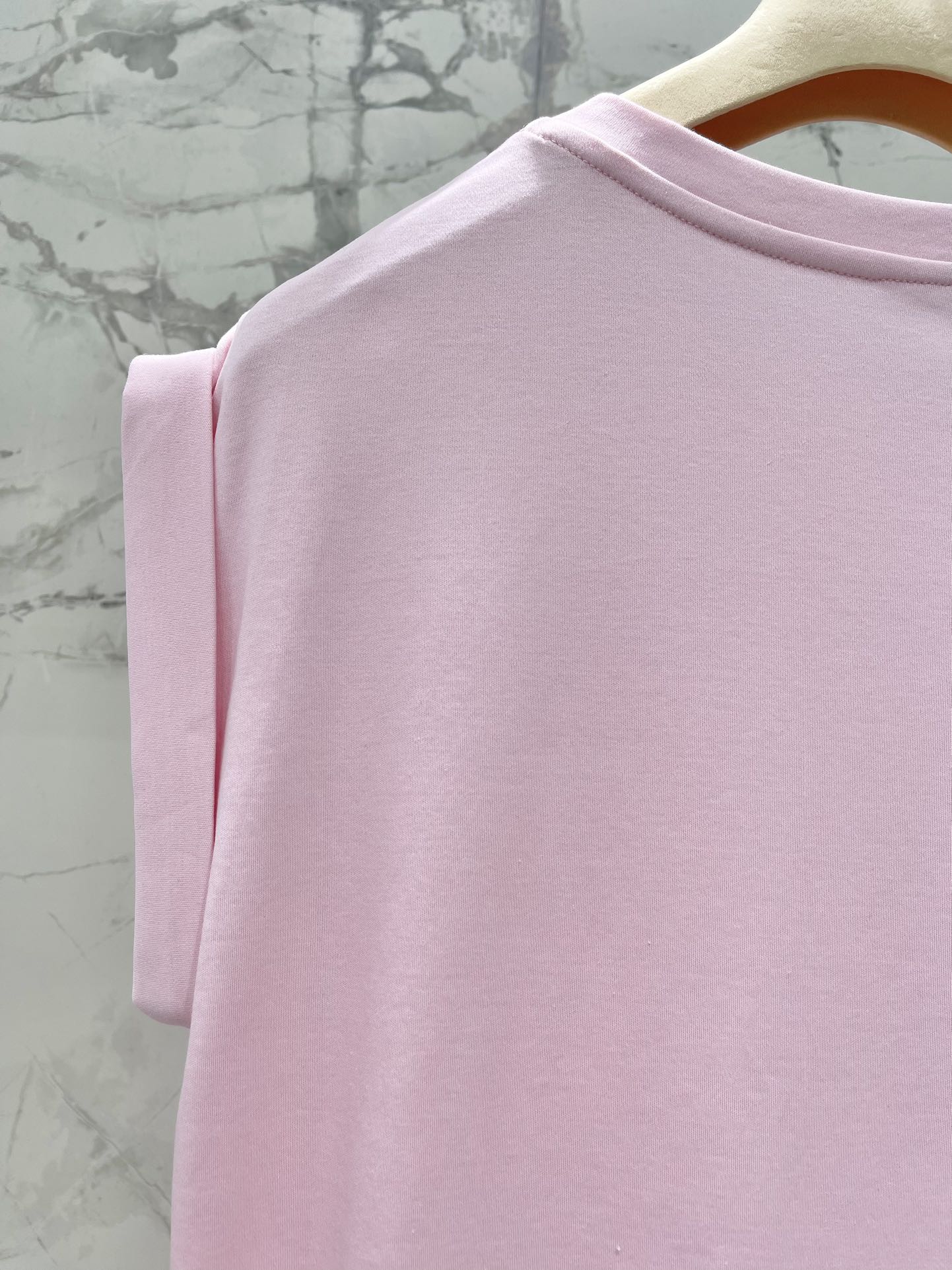ミュウミュウスカーフスーパーコピー 柔らかい 無袖 Tシャツ トップス ファッション カジュアル 人気 シンプル ピンク_6