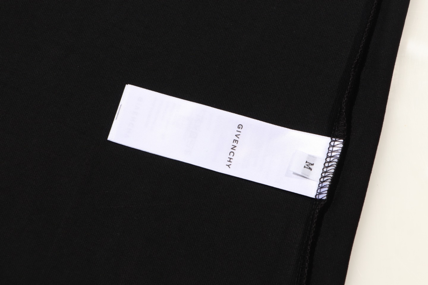爆買い品質保証 ジバンシィ モデルｎ級品 トップス tシャツ  短袖 柔らかい 純綿 シカプリント 男女兼用 ブラック_9