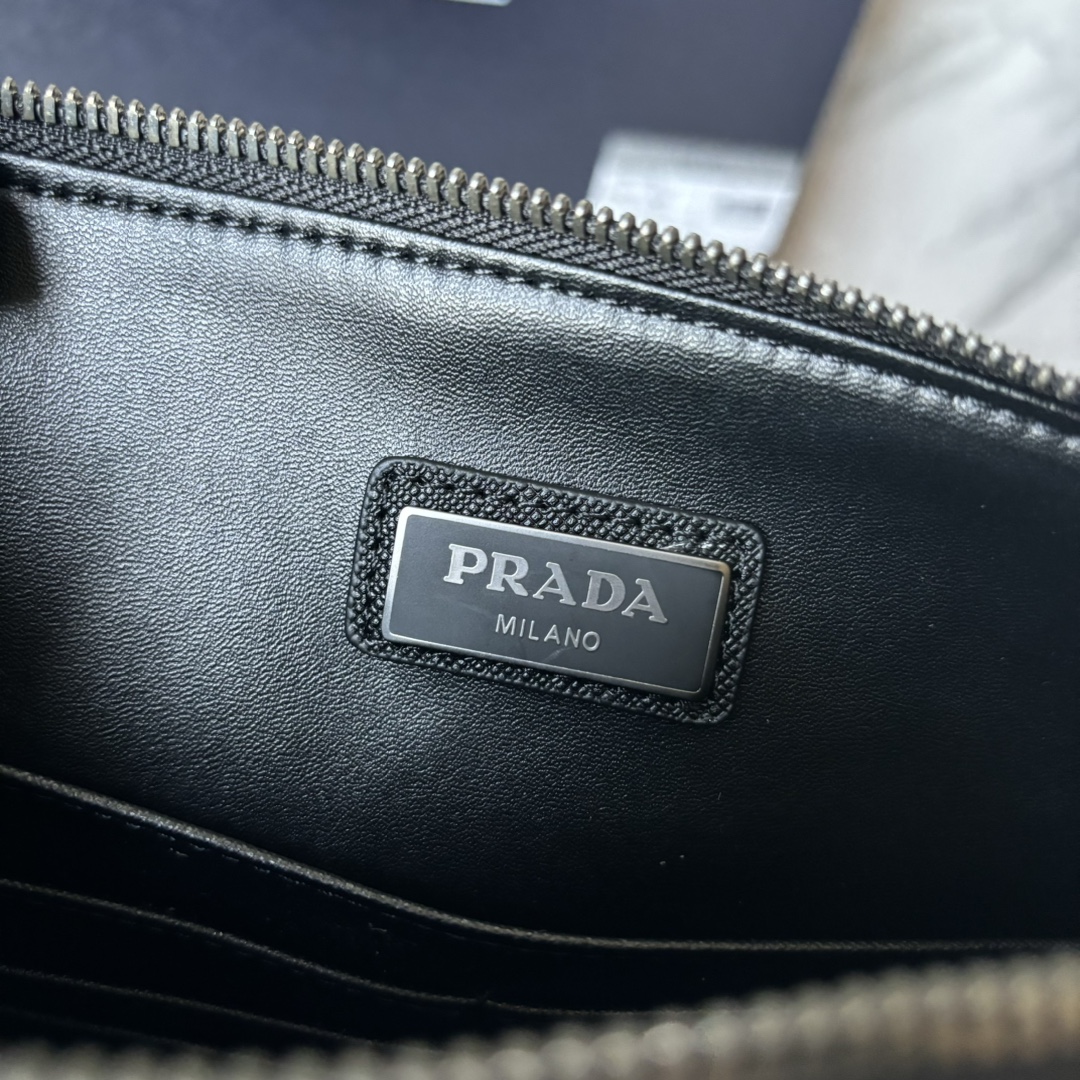 プラダ バッグ 定番激安通販 柔らかい 持ちバッグ 持ち手付き シンプル 便利 メンズ ファッション ブラック_5