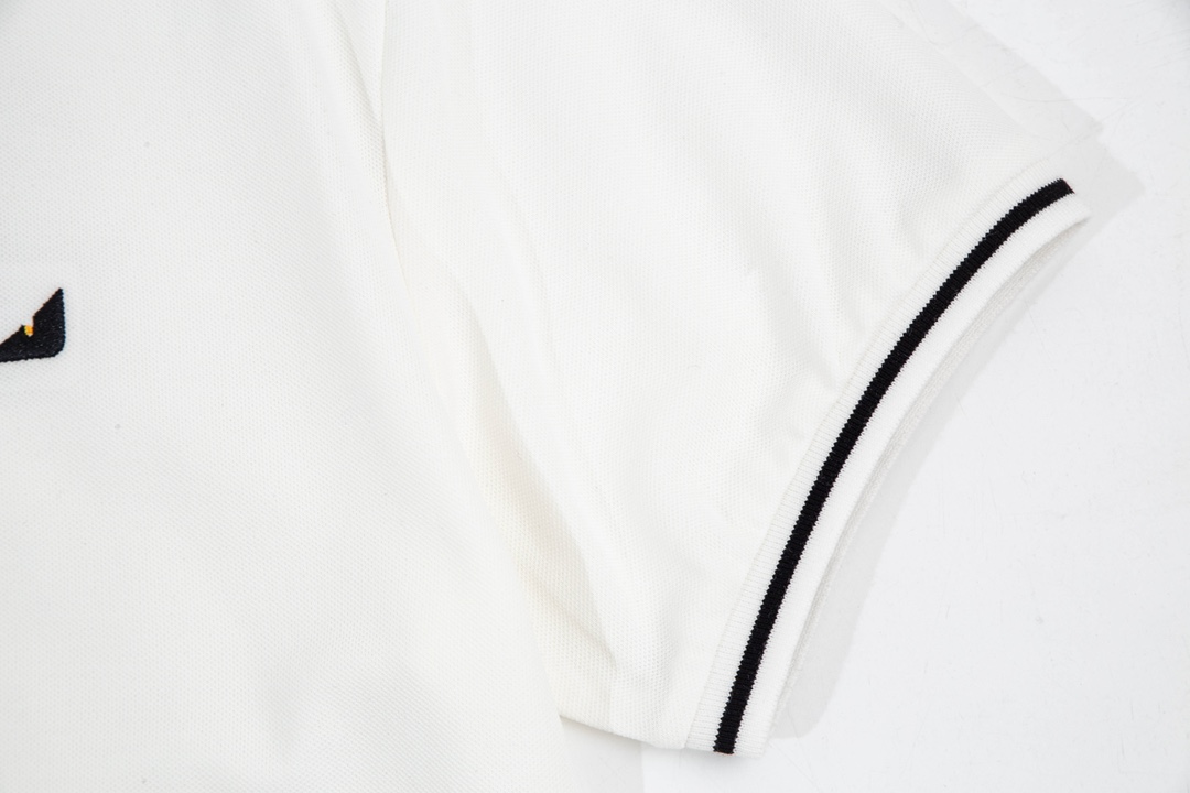 お得100%新品 fendi キッズ t シャツＮ級品 短袖 ポロシャツ ファッション 男女兼用 柔らかい ロゴプリント ホワイト_5