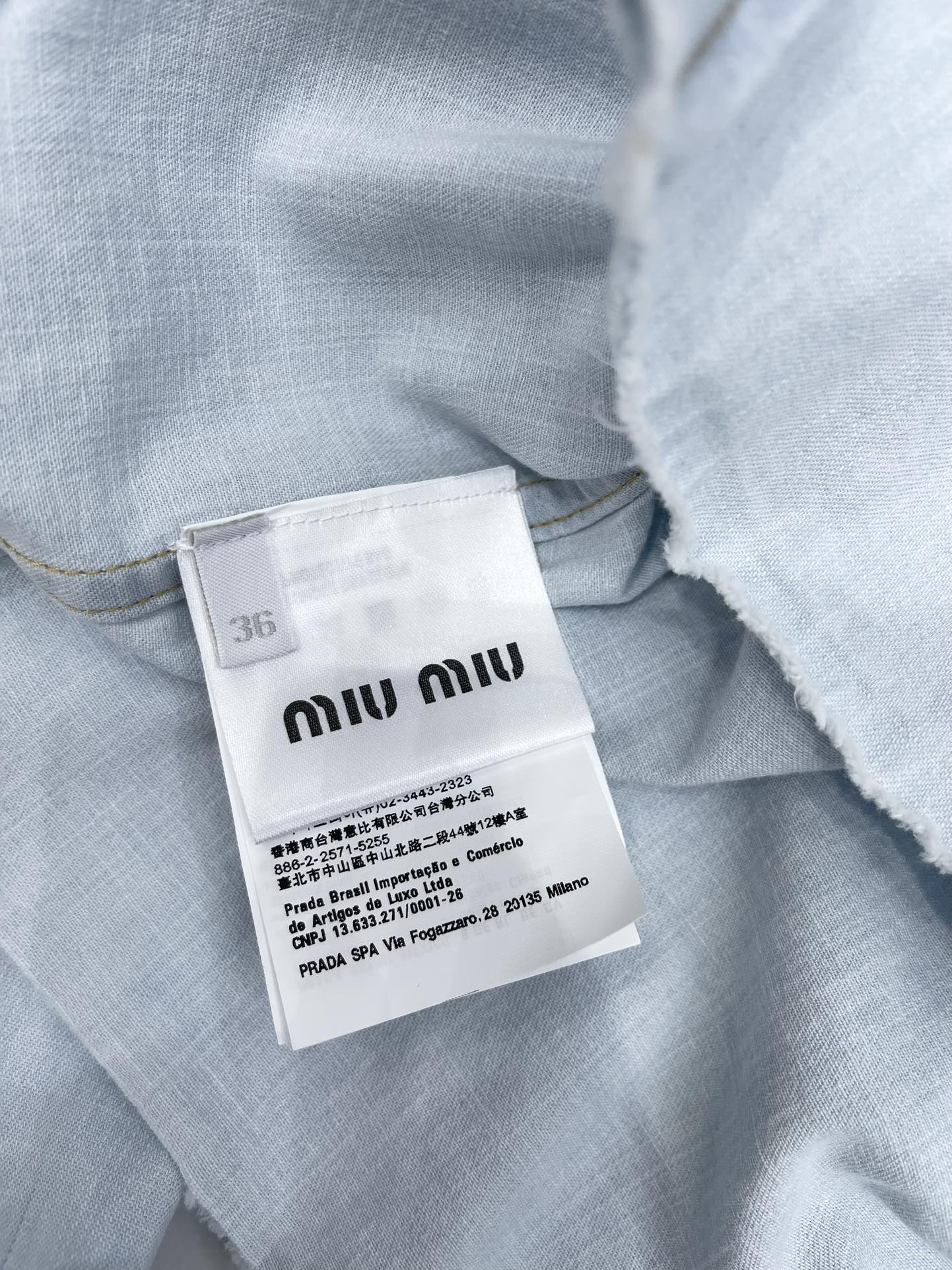 春夏数量限定 ミュウミュウトップスコピー ショットシャツ デニム ビジネス レディース 空色 ブルー_8